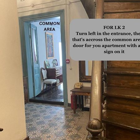 Mansion With Lemon Tree Apartment Izmir Bagian luar foto