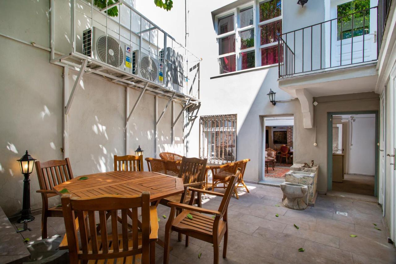 Mansion With Lemon Tree Apartment Izmir Bagian luar foto