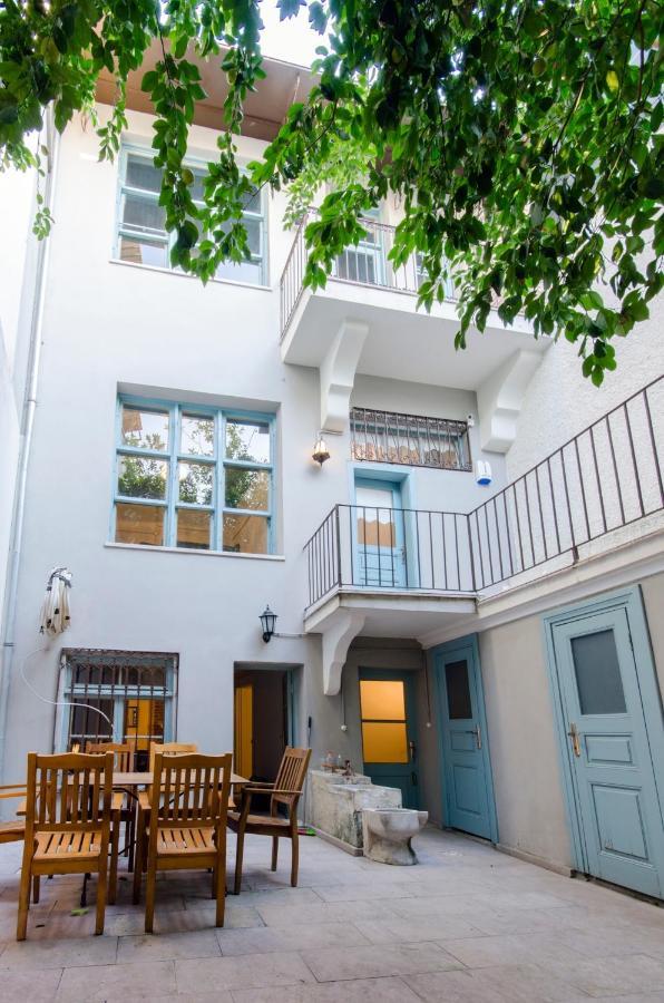 Mansion With Lemon Tree Apartment Izmir Bagian luar foto
