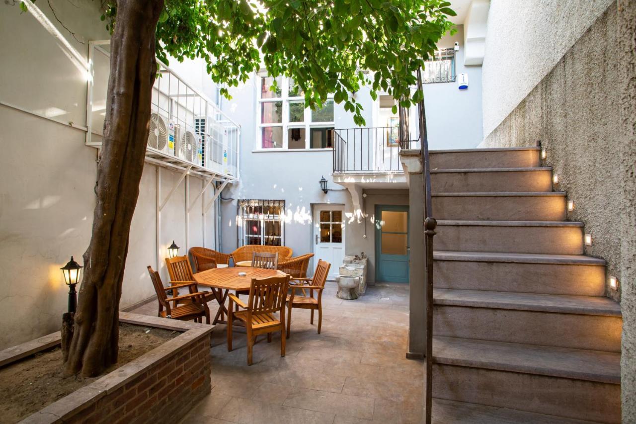 Mansion With Lemon Tree Apartment Izmir Bagian luar foto