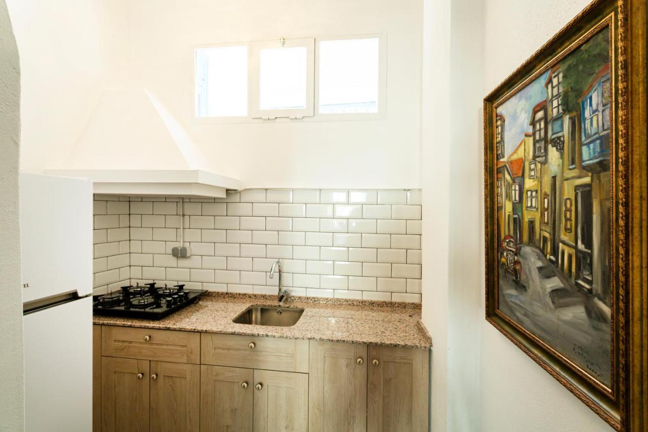 Mansion With Lemon Tree Apartment Izmir Bagian luar foto